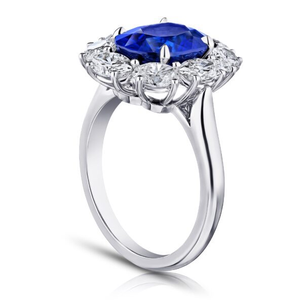 4.37 Carat Oval Blue Sapphire and Diamonds Ring