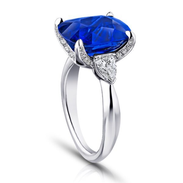 Cushion Shaped Blue Sapphire and Diamonds Ring